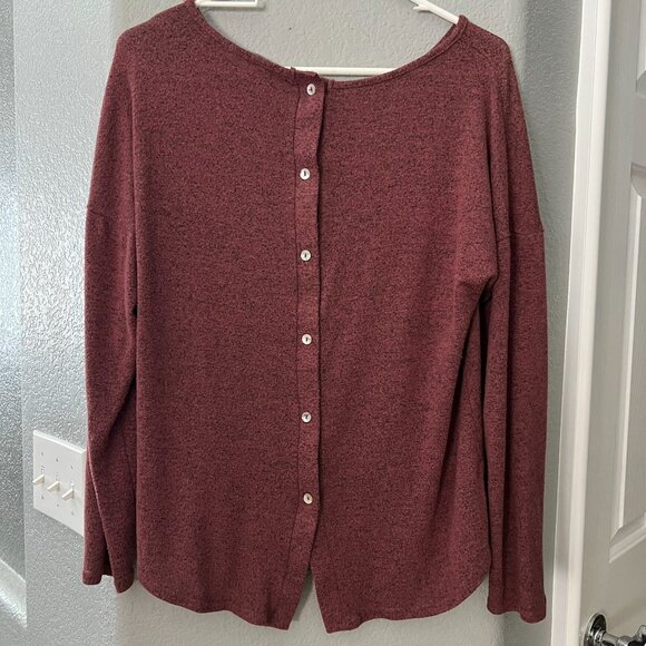 Green Envelope Women's Soft Plush Burgundy V-Neck Sweater - Size M - Picture 3 of 3